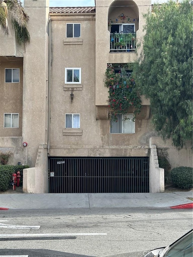 6100 Rugby Ave Unit 207, Huntington Park, CA 90255 - view of building exterior