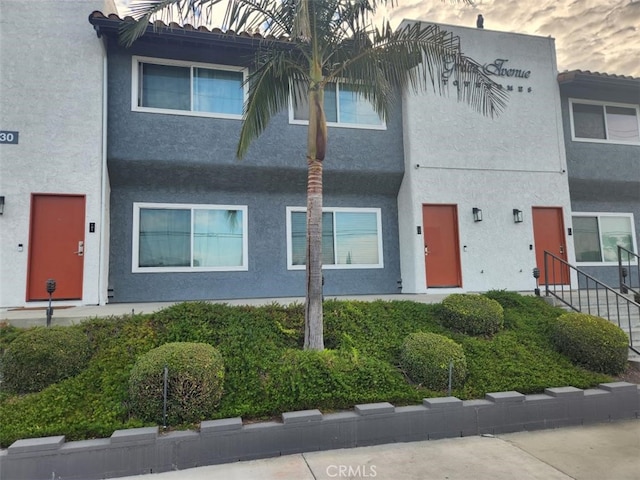 view of townhome / multi-family property