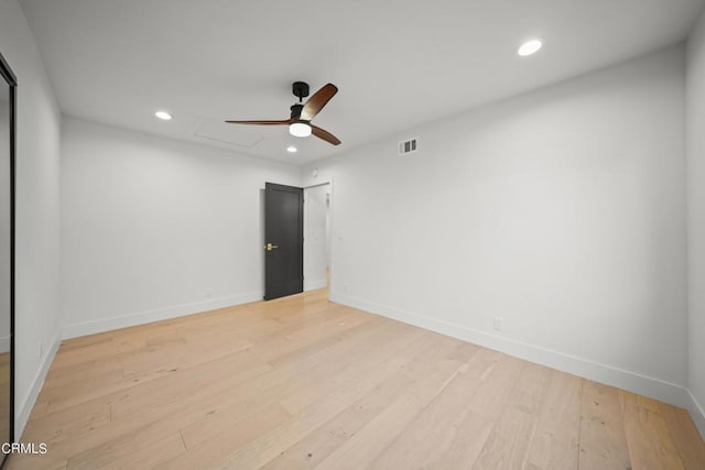 unfurnished bedroom featuring ceiling fan and light wood-type flooring