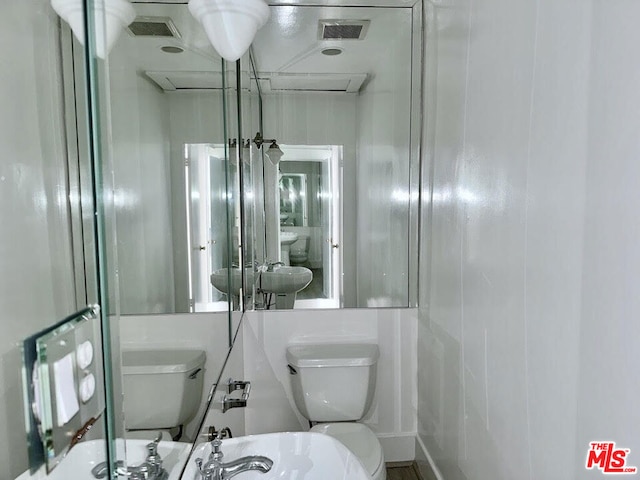 bathroom featuring toilet