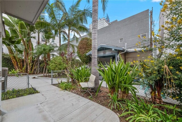 5824 Harold Way, Los Angeles, CA 90028 - photo 10