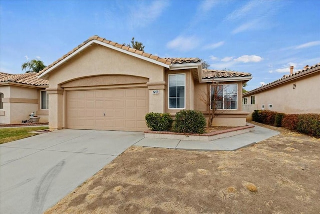 view of front facade with a garage