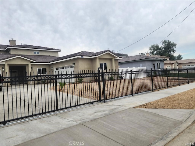 view of front of house featuring a garage