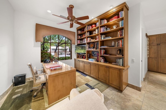 office area with ceiling fan