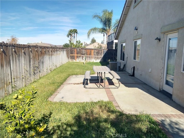 view of patio featuring cooling unit