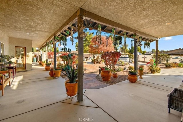 19985 Red Feather Rd, Apple Valley, CA 92307 - view of patio