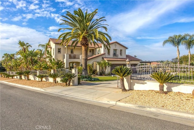 view of mediterranean / spanish-style home