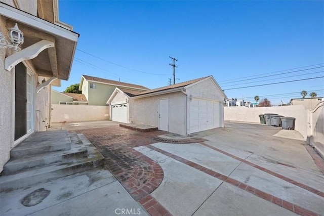 4601 W 191st St, Torrance, CA 90503 - exterior space with fence