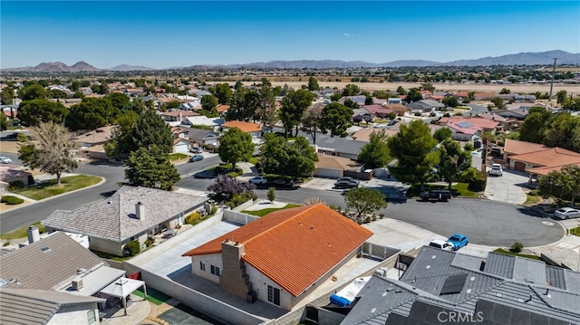 bird's eye view featuring a mountain view