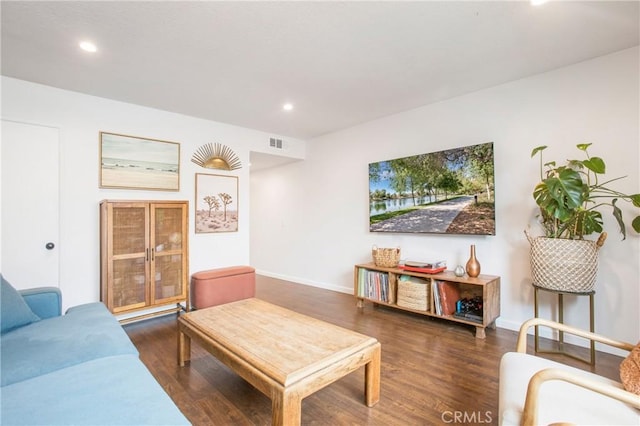 4698 Heil Ave Unit 23C, Huntington Beach, CA 92649 - living room with wood finished floors and recessed lighting