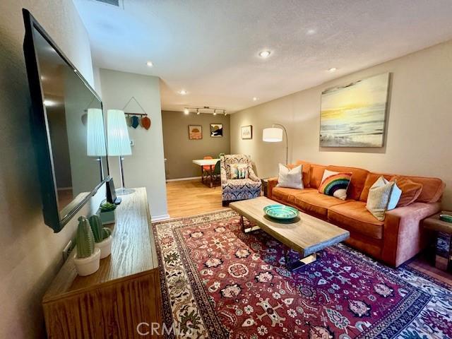 2810 N Arcadia Ct Unit 208, Palm Springs, CA 92262 - photo 7