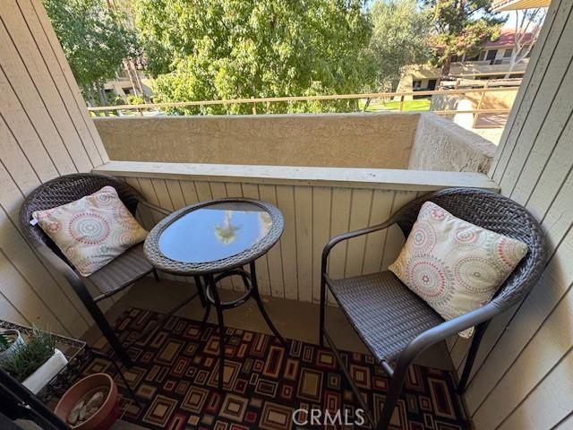 2810 N Arcadia Ct Unit 208, Palm Springs, CA 92262 - view of balcony