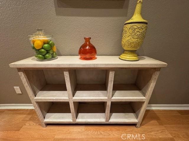 interior details featuring baseboards