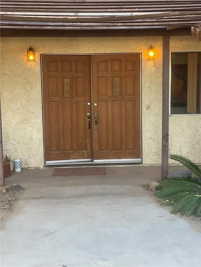 view of property entrance