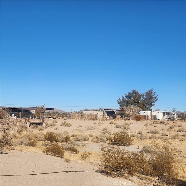 view of yard featuring a rural view