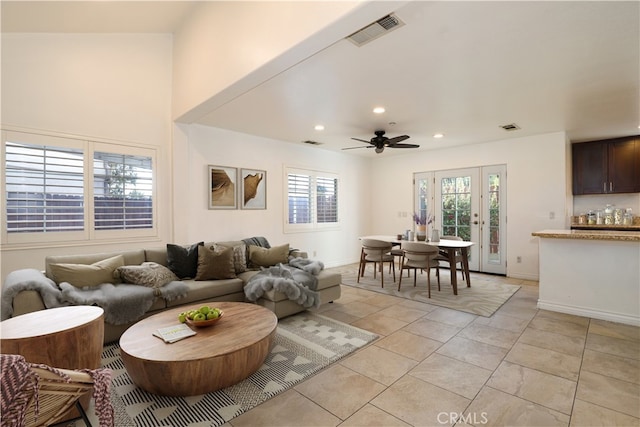 living room featuring ceiling fan