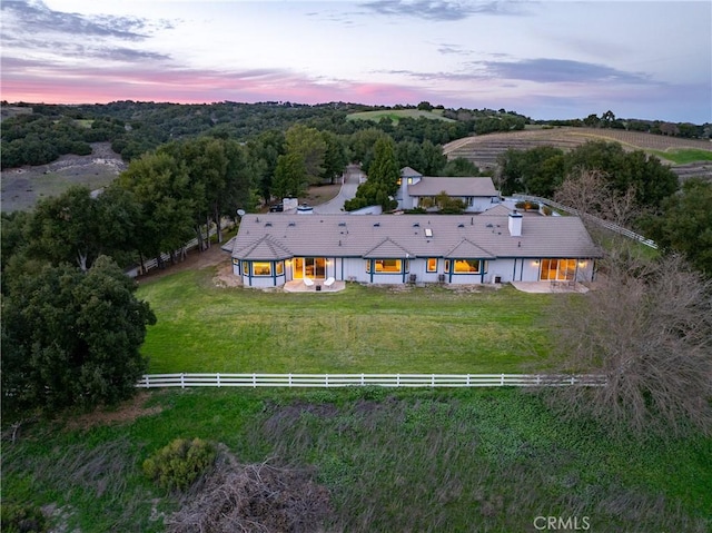 view of aerial view at dusk