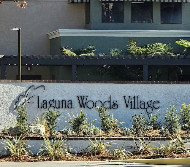 716 Avenida Majorca Unit C, Laguna Woods, CA 92637 - view of community / neighborhood sign