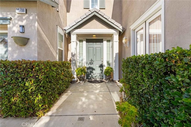 view of doorway to property