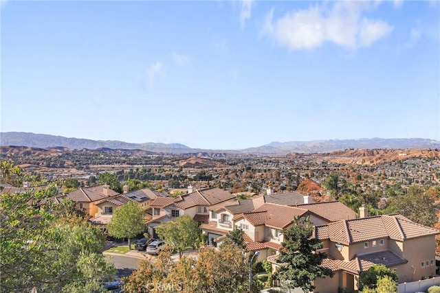 bird's eye view featuring a mountain view