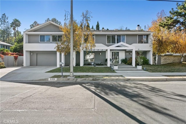 view of front facade with a garage