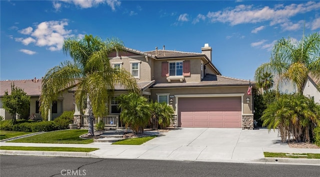 view of front of home featuring a front yard