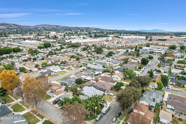 bird's eye view with a mountain view