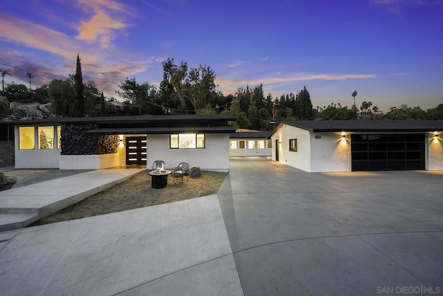 view of front of house with a garage