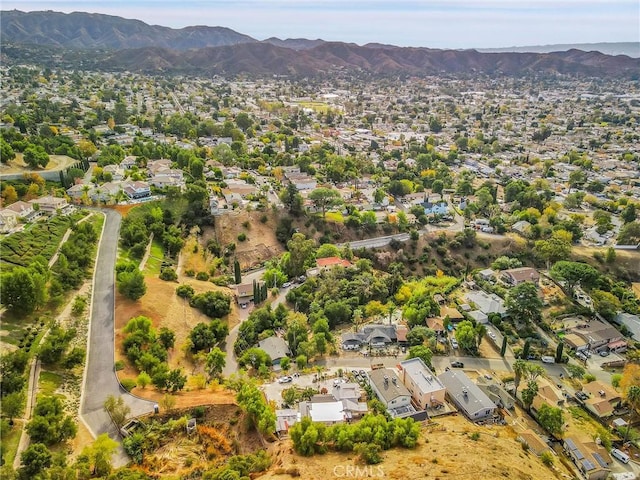 bird's eye view featuring a mountain view