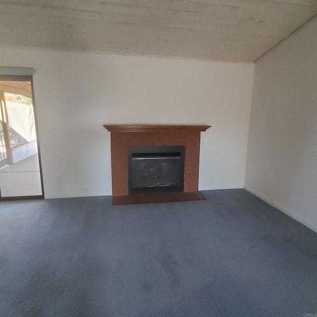 unfurnished living room with carpet floors