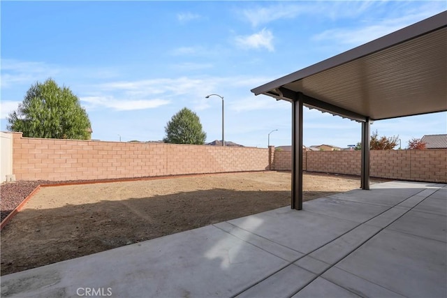 view of yard with a patio