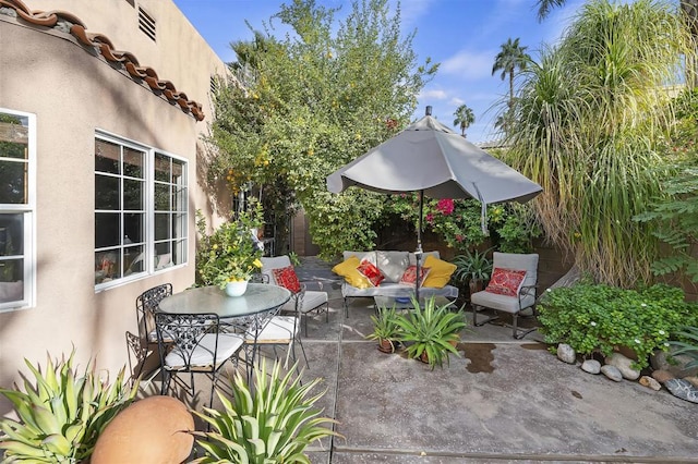 view of patio with outdoor lounge area