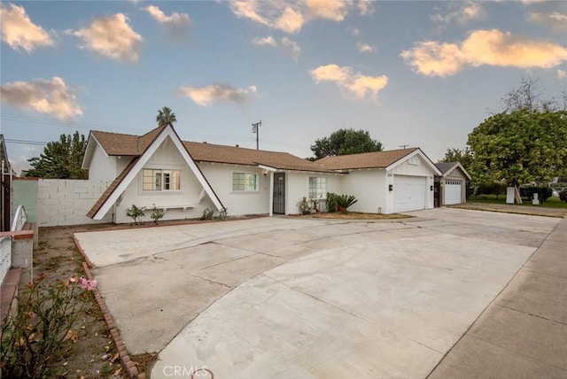 view of front of house featuring a garage