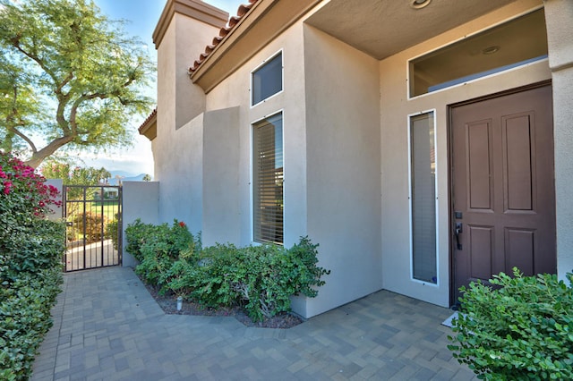 view of entrance to property