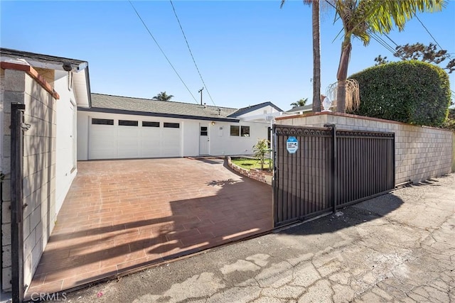 view of front facade with a garage