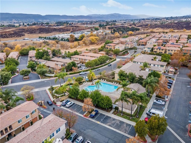 bird's eye view featuring a mountain view