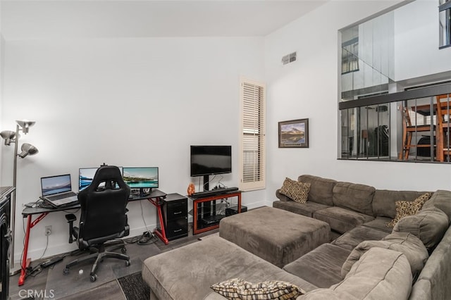 office area featuring a high ceiling