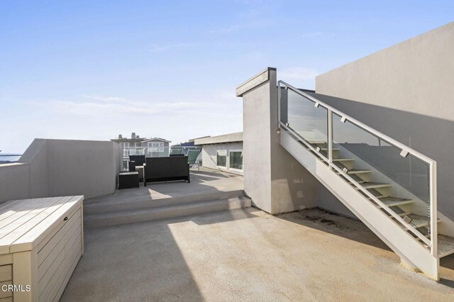 view of patio with outdoor lounge area