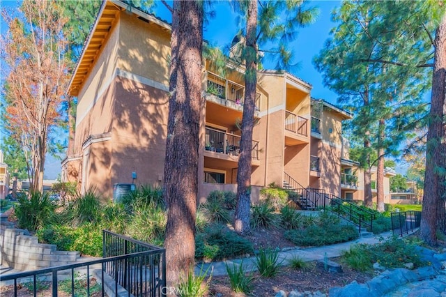 10655 Lemon Ave Unit 2709, Rancho Cucamonga, CA 91737 - view of apartment building / complex with stairs