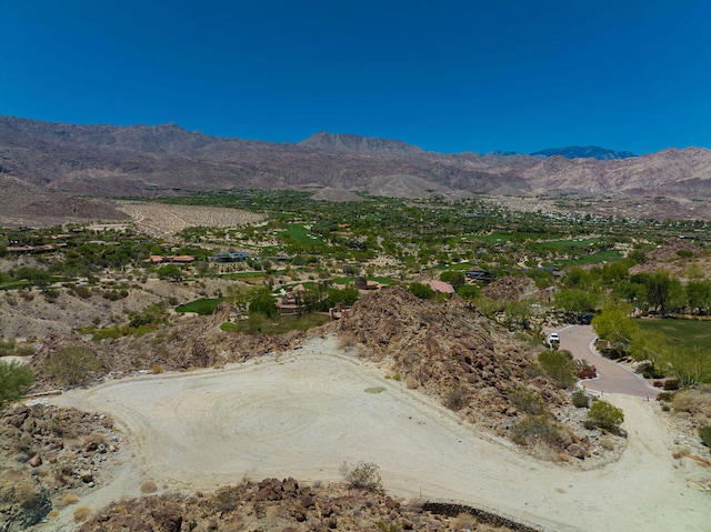 Listing photo 2 for 707 Summit Cv, Palm Desert CA 92260