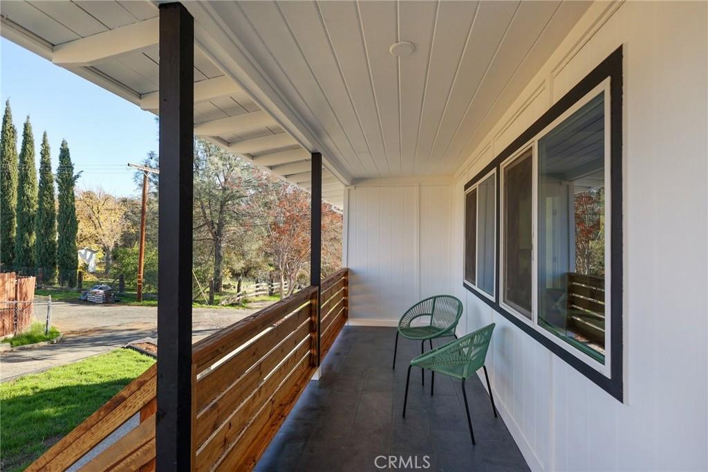 balcony with a porch