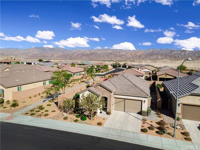 bird's eye view featuring a mountain view