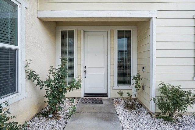 view of property entrance