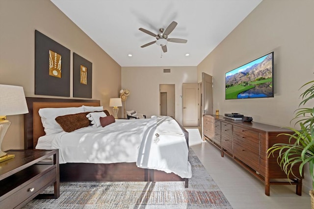 bedroom featuring ceiling fan