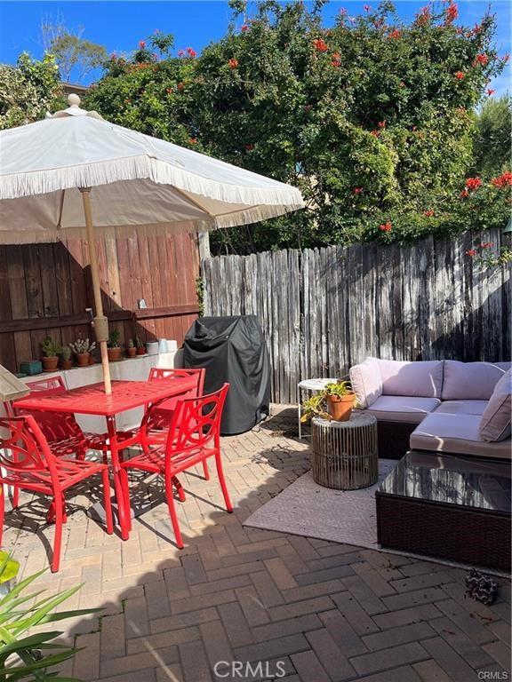 view of patio / terrace featuring outdoor lounge area and grilling area