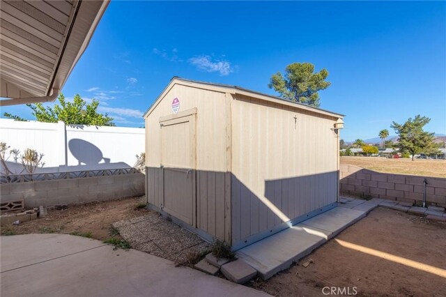 view of outdoor structure