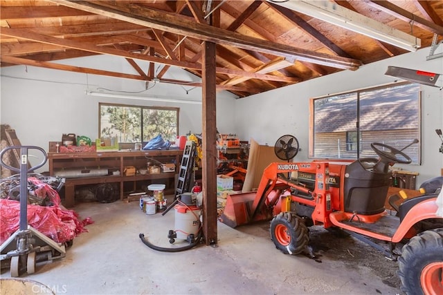 592 Mountain View Ave, Wrightwood, CA 92397 - garage with a workshop area