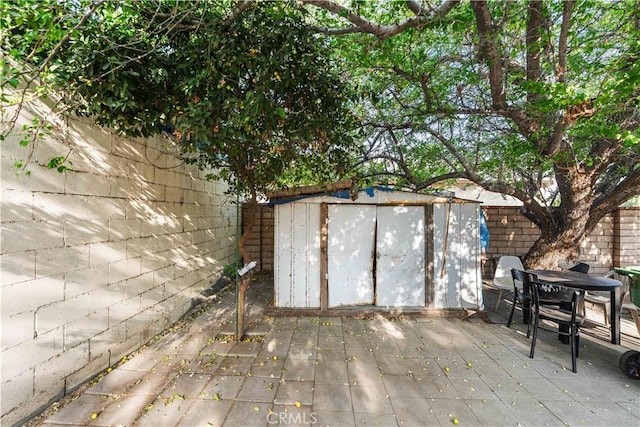 view of outbuilding