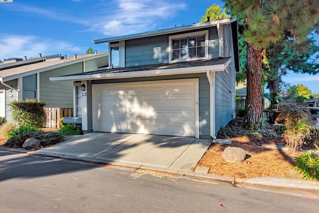 view of front property featuring a garage