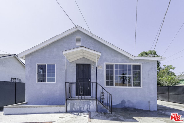 view of front of home